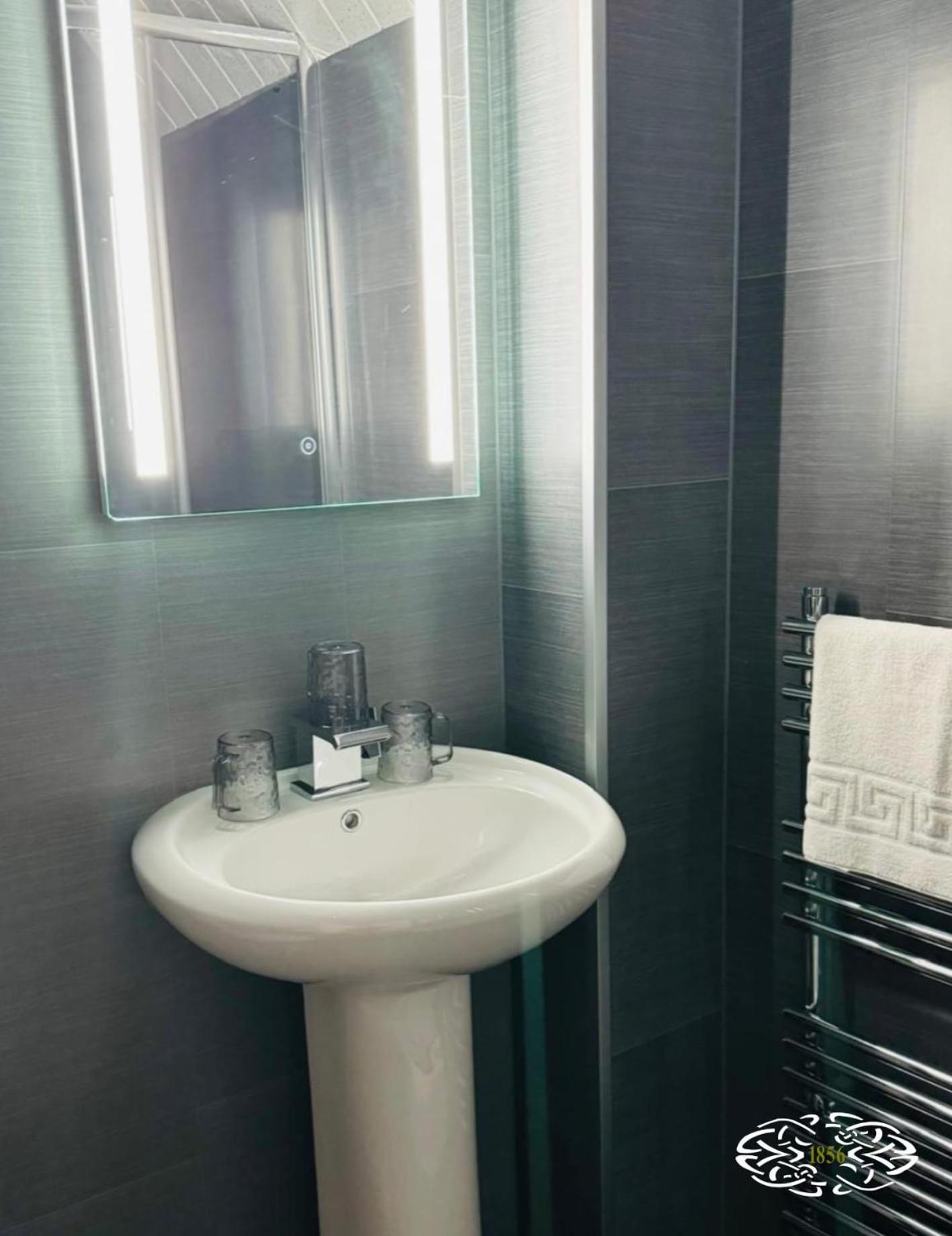 Royal Marine Hotel Dunoon Kirn Екстериор снимка
